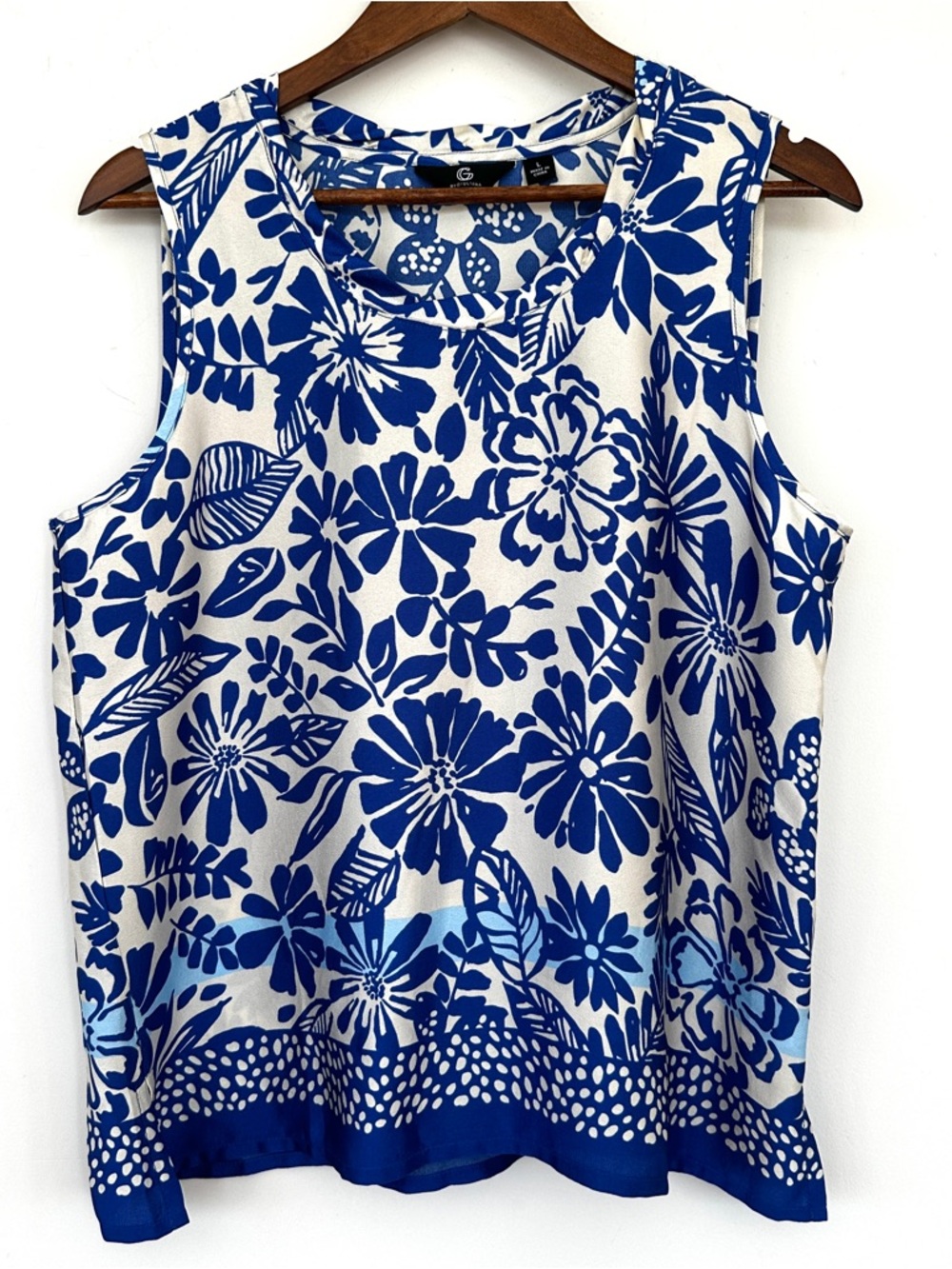 G by Giuliana White Tank Top with Blue Floral Print, Loose Fit, Satin Fabric